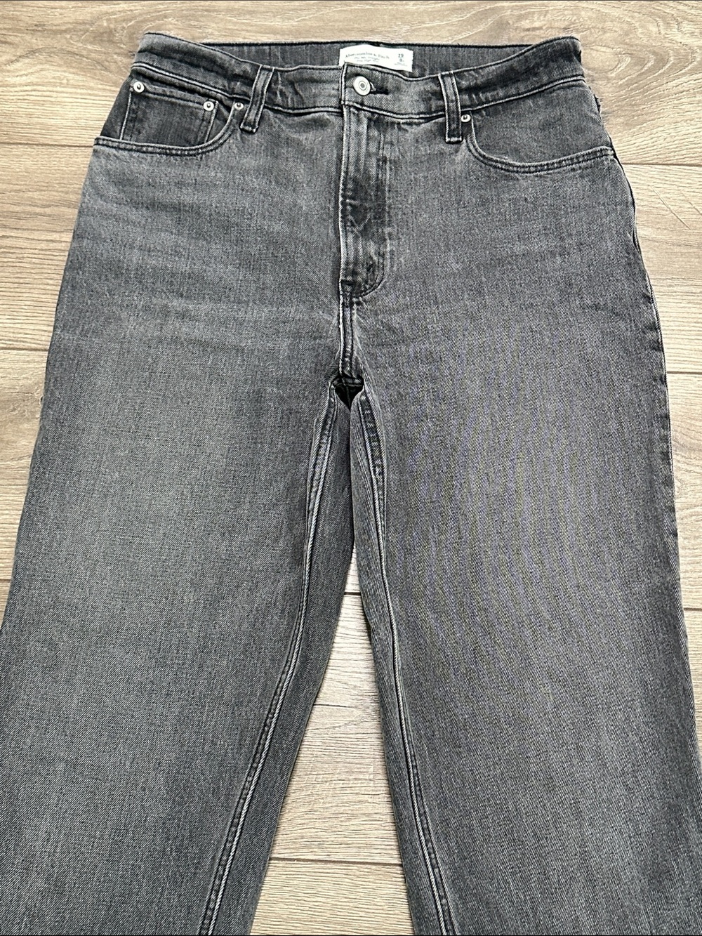 Abercrombie & Fitch The 90’s Straight Ultra High Rise Jeans Black Gray 29 - Picture 2 of 12